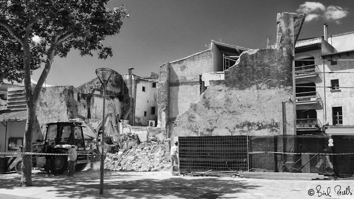 Els camions van a missa...